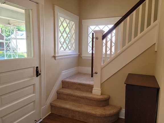 2nd image of 3038 Feltz Ave