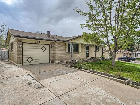 755 Braun Street, Lakewood, CO 80401