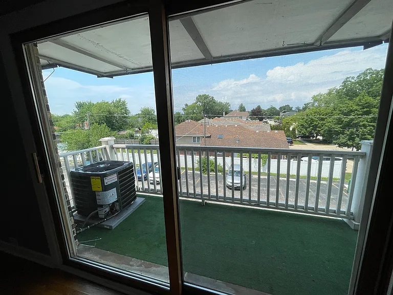 5850 W 87th St #3C — Photo 16