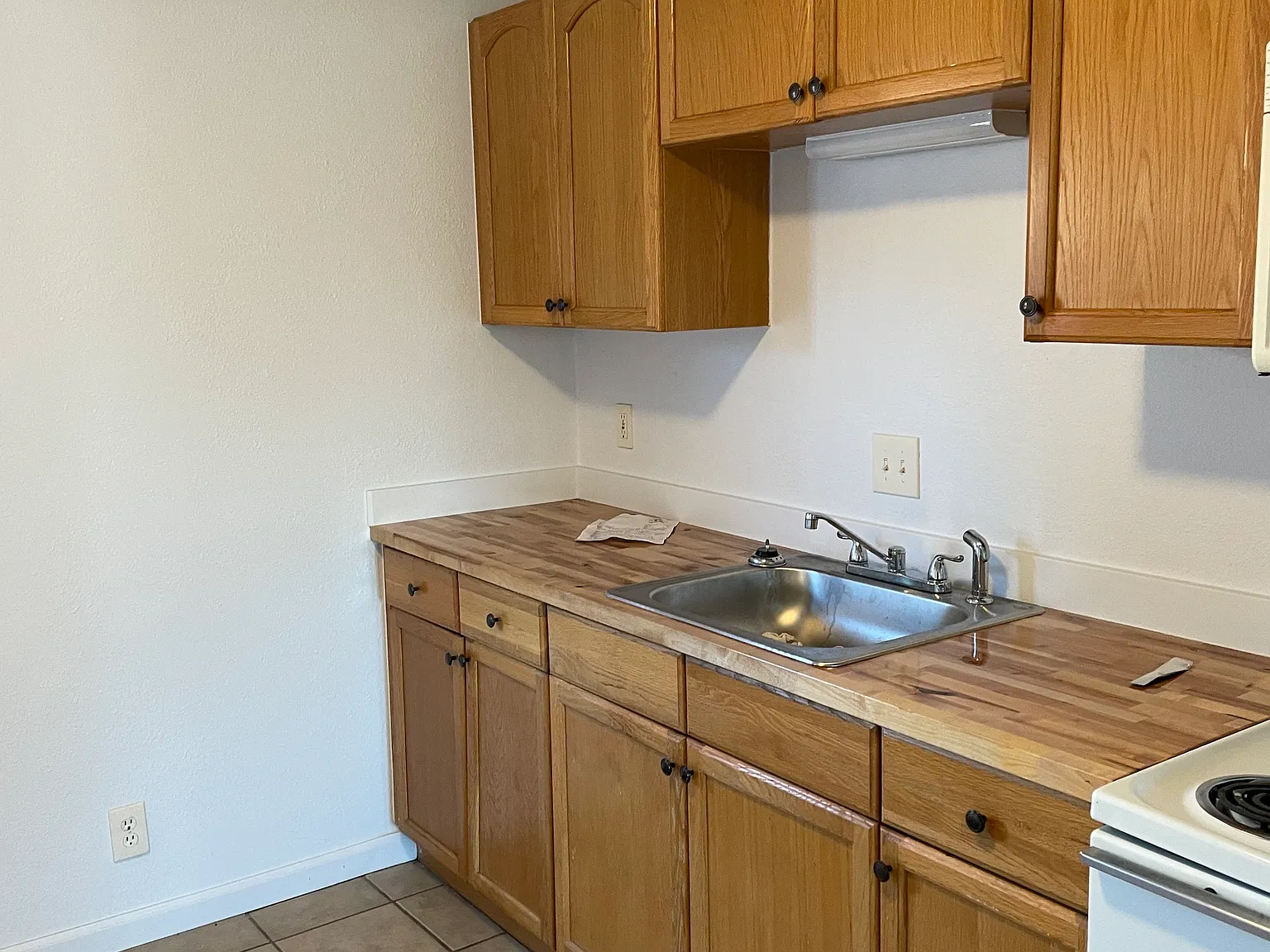 Updated Nob Hill 2 Bedroom Casita Near Morningside Park — Photo 4