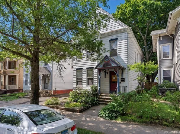 28 Edwards St #2, New Haven, CT 06511