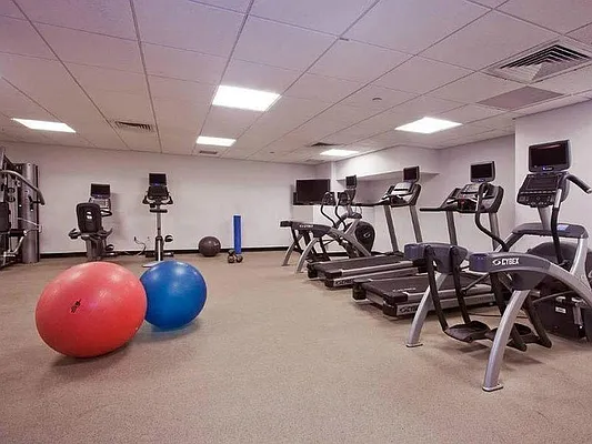 Rented by Engel & Völkers New York City | media 27