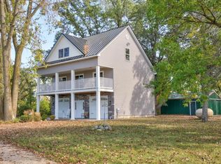 2205 Bay Shore Dr, Sebewaing, MI 48759