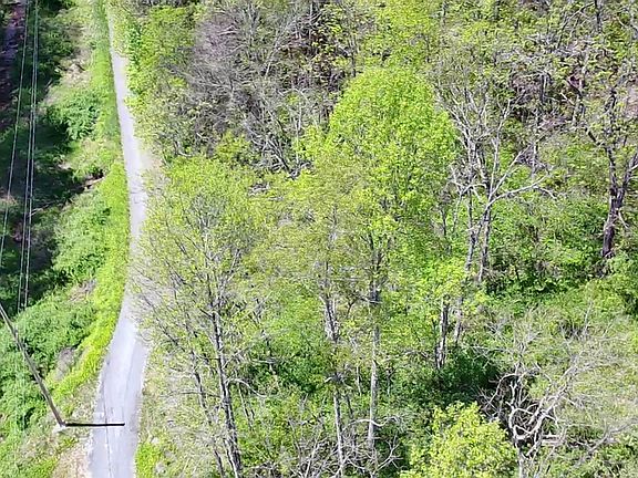 2nd image of Bob Byrd Rd