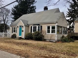 182 Waterman St, Pawtucket, RI 02861