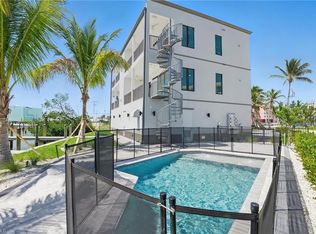 855 Lagoon St #1, Fort Myers Beach, FL 33931