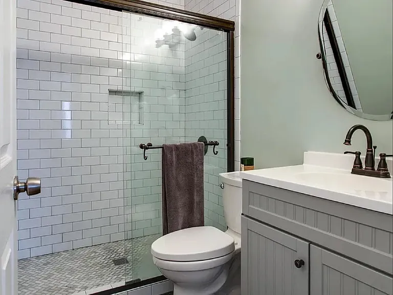 1713 Greenwood Ave — Photo 18