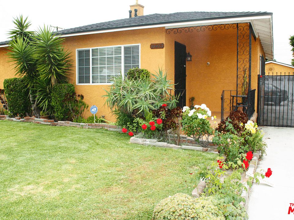 1st image of 10453 Mary Ave