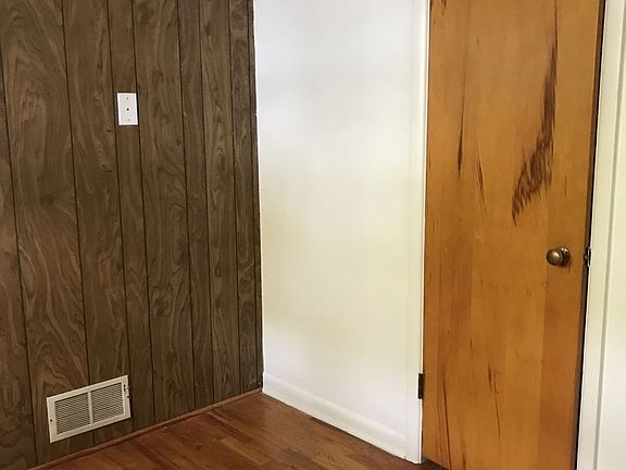 5th image of 1840 Wyoming Ave