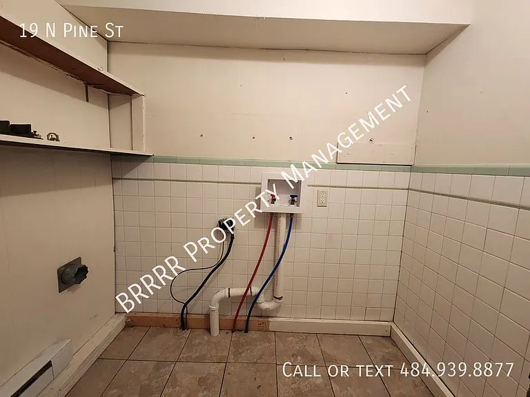 19 N Pine St — Photo 5