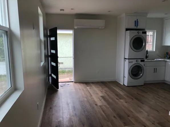 9403 Natick Ave #Adu, North Hills, CA 91343