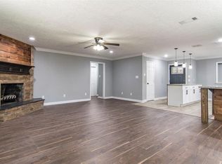 27203 Cherokee Ln, Magnolia, TX 77354