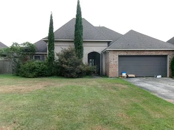 482 Scotch Pine Dr, Ponchatoula, LA 70454