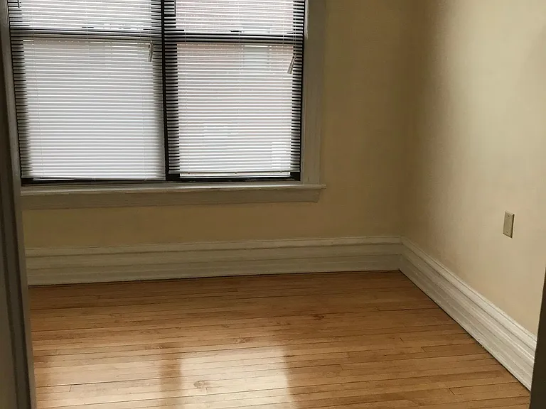 3358 N Ashland Ave #2F — Photo 6
