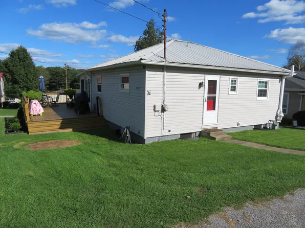 515 Clydesdale Ave, Ellwood City, PA 16117