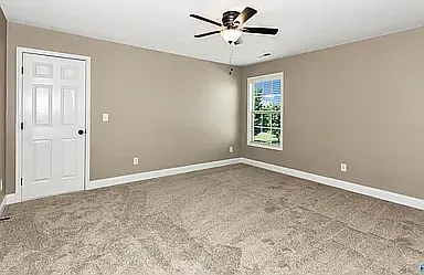 115 Woodmere Ct — Photo 28