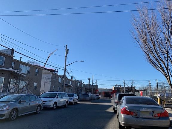5th image of 1331 Brunswick Ave