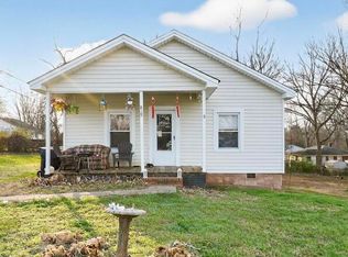 819 S Beaumont Ave, Burlington, NC 27217