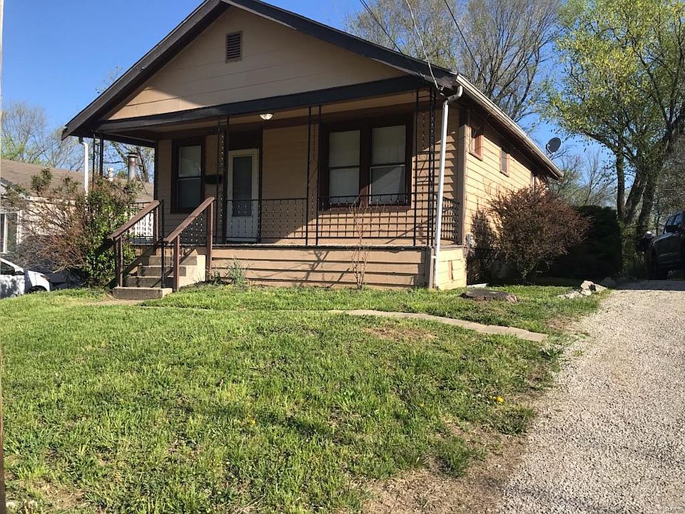 1st image of 117 Elkan Ave