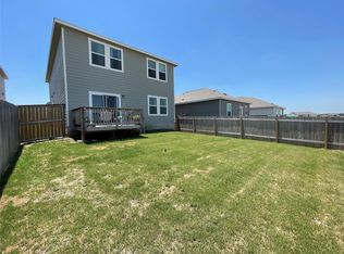 201 Comancheros Rd, Jarrell, TX 76537