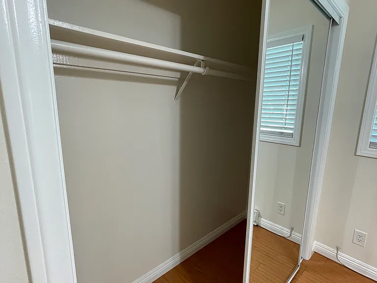 7261 Amigo Ave #10, Reseda, CA 91335 — Photo 23