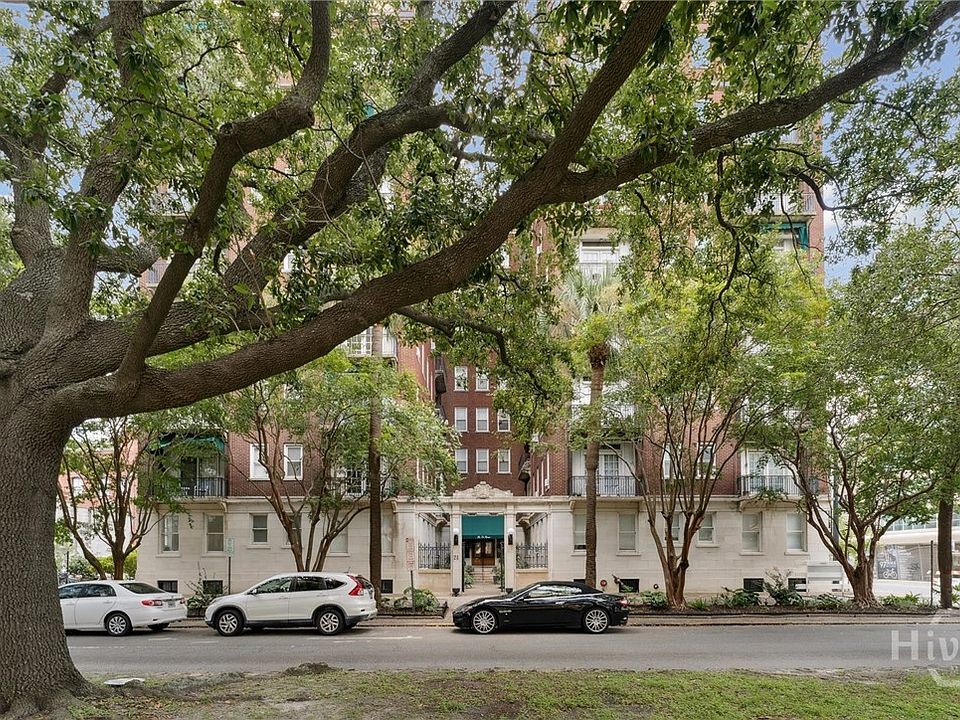 1st image of 24 E Liberty St #73/83