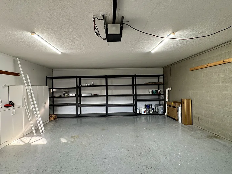 220 Konawa Ln — Photo 40