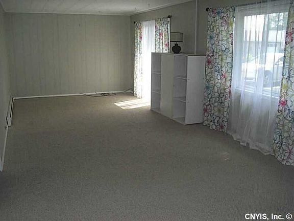 5th image of 107 Hilgert Dr