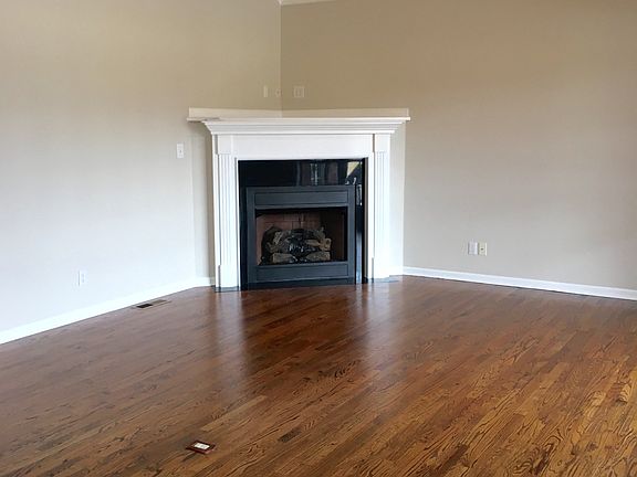 4th image of 128 Plantation Springs Dr