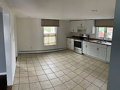 2 bed, 1350 sqft, $2,700 — Photo 4