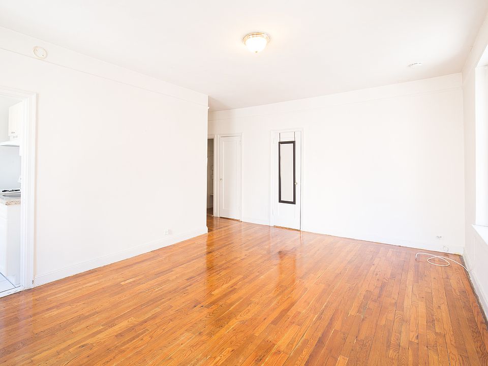1st image of 405 E 58th St #4