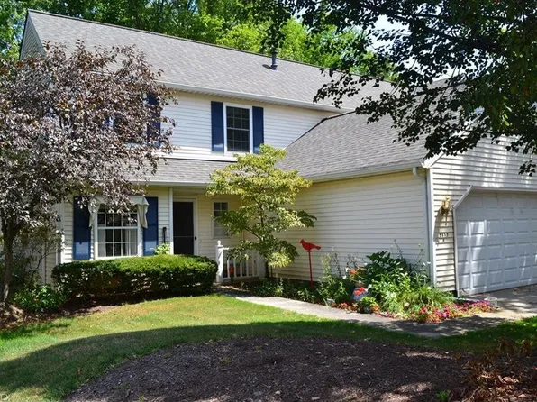 5815 Pineview Ln, Willoughby, OH 44094