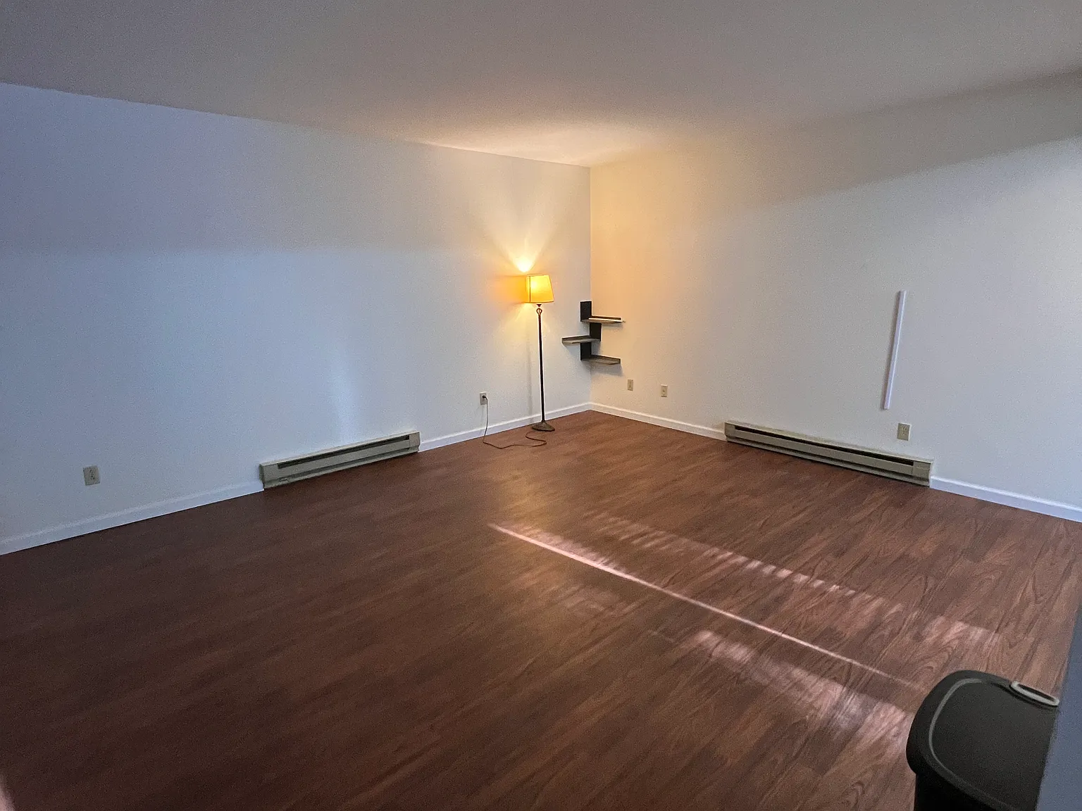 2 bed, 950 sqft, $1,250 — Photo 4