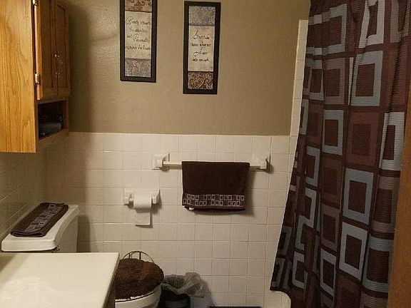 3rd image of 1200 72nd Ave NE APT 214