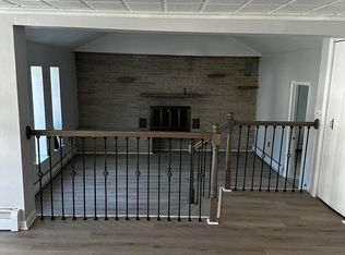 305 N Hyde Park Ave #305, Scranton, PA 18504