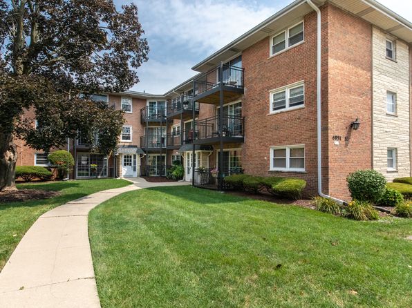 6853 N Northwest Hwy APT 1D