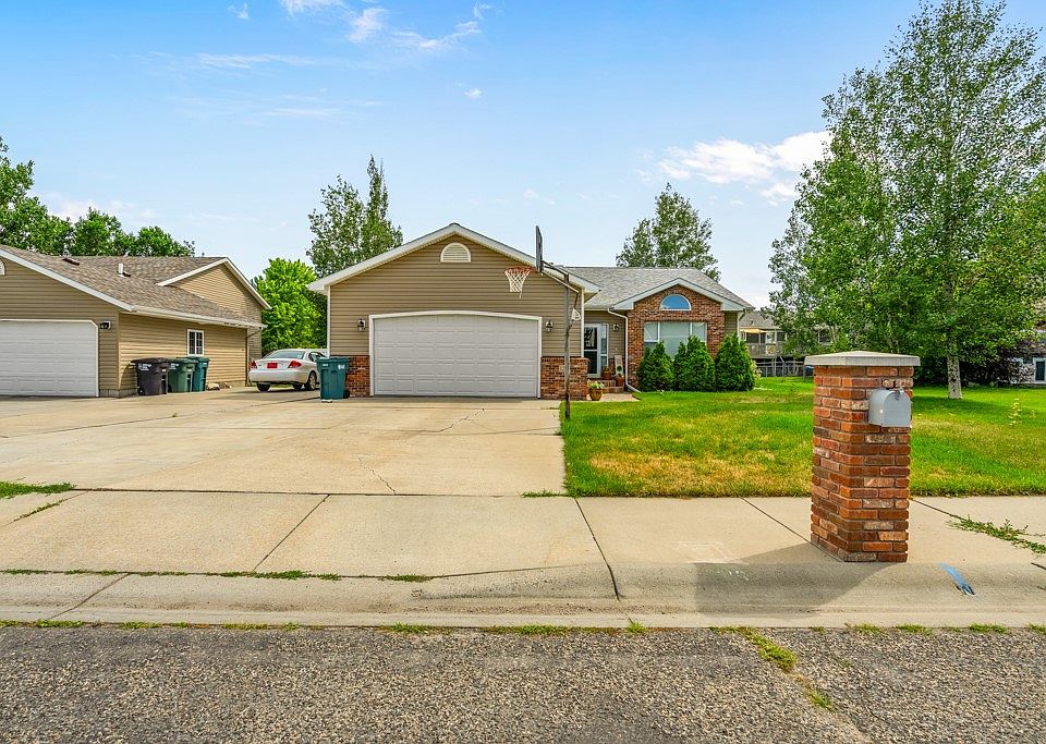 1st image of 1216 Gardenia Dr