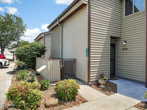 65 Lakeshore Ter Unit 22, Crossville, TN 38558