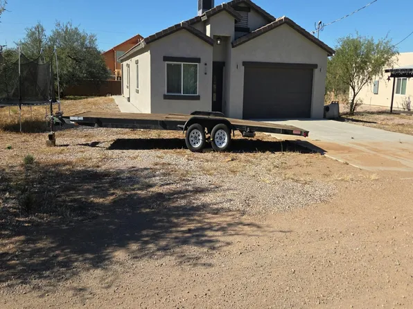 1842 Isabel Ct, Rio Rico, AZ 85648