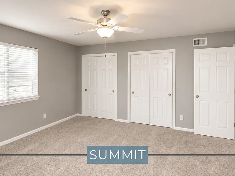 Summit Penn Place — Photo 20