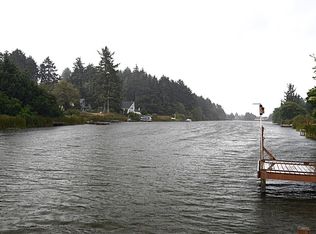 241 Overlake St NE, Ocean Shores, WA 98569