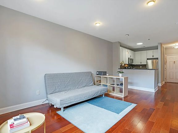Living Room 4