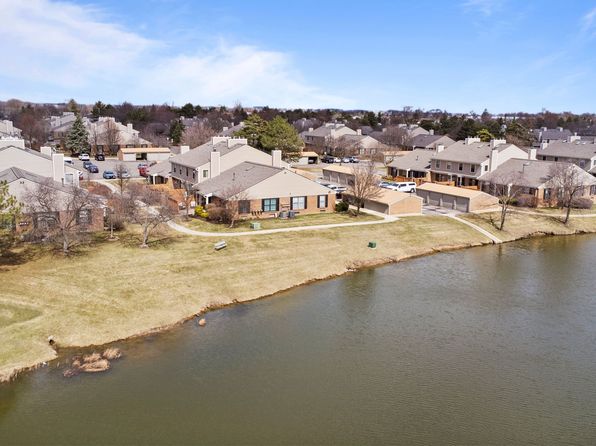 22068 Edgewater, Novi, MI 48375