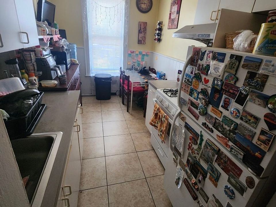 2nd image of 1843 66th St Unit 2R