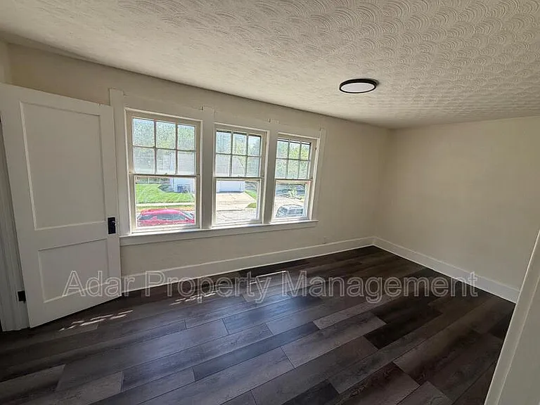610 Dryden Dr — Photo 10