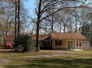 1992 James Loop Rd, Manning, SC 29102