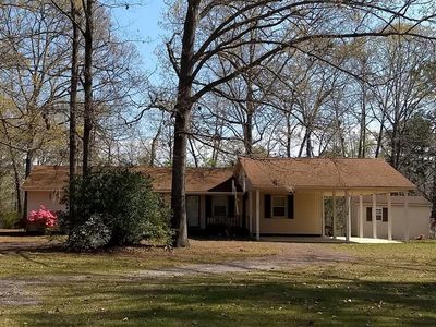 1992 James Loop Rd, Manning, SC, 29102