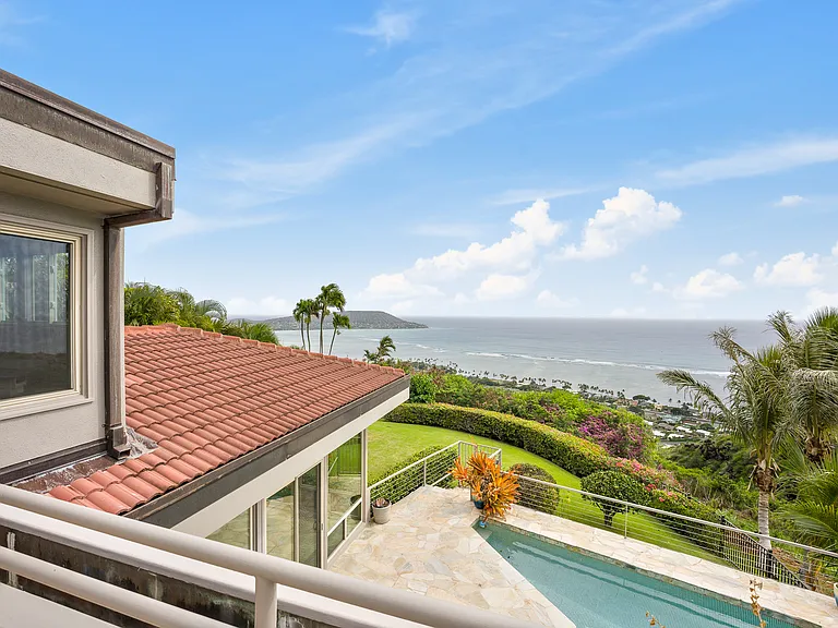 691 Kaulana Pl — Photo 6