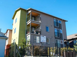 4309 7th Ave NE, Seattle, WA 98105