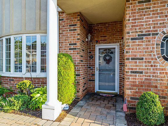3rd image of 97 Francesca Way #97